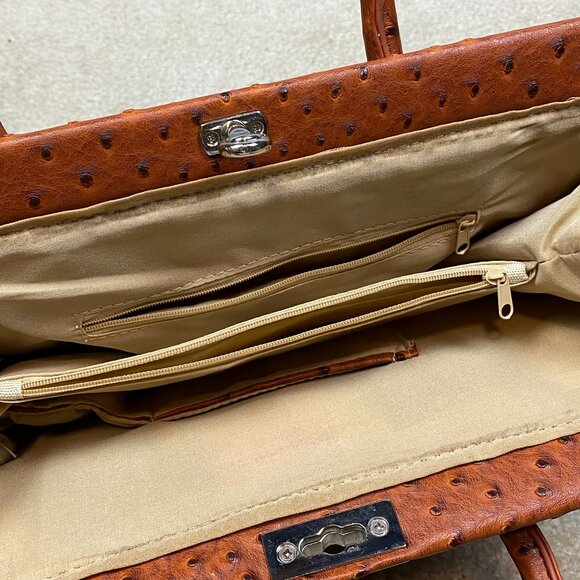 NWT London Fashion Tan Faux Ostrich Tote – Lock & Key, Multiple Pockets - Picture 6 of 13